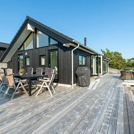 Semesterbostad Seaside With Ocean View And Sunny Terrace Søgne