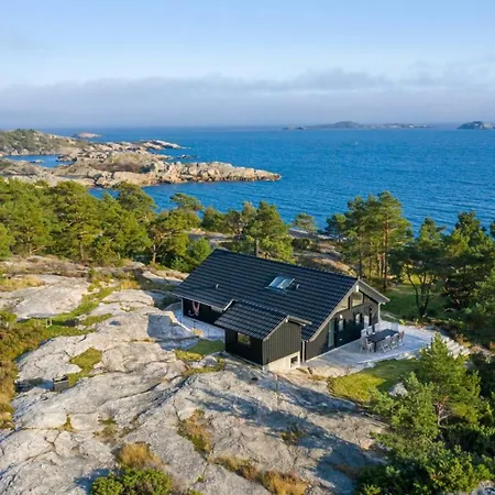 Semesterbostad Seaside With Ocean View And Sunny Terrace Søgne