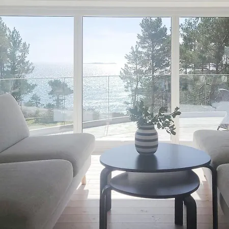 Seaside With Ocean View And Sunny Terrace Søgne